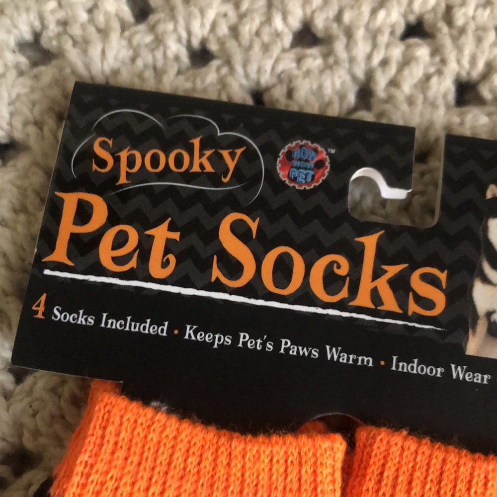Spooky Pet Socks with Pumpkin Design - Picture 3 of 8